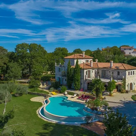 Villa Zu Den Drei Eichen-barat *