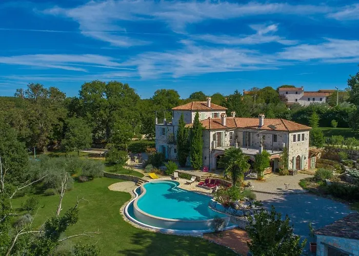 Βίλα Zu Den Drei Eichen-barat *