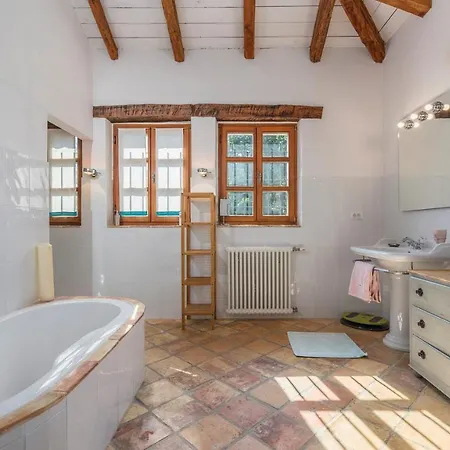 Villa Zu Den Drei Eichen-barat *