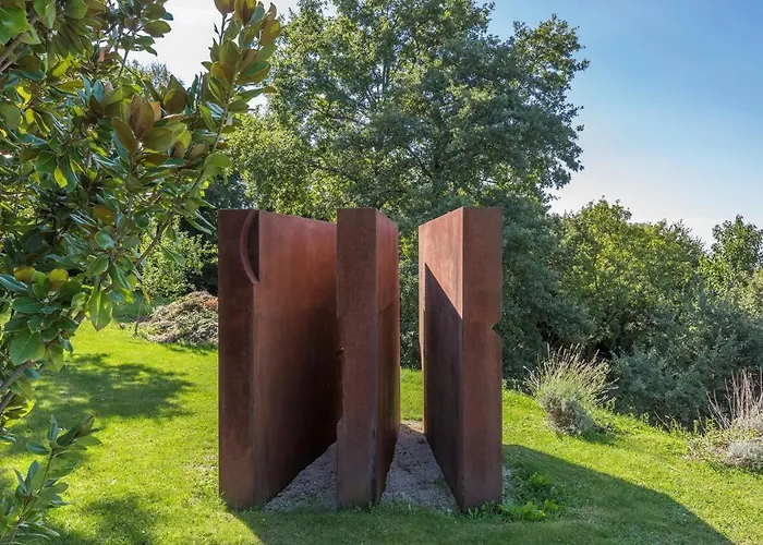 Zu Den Drei Eichen-barat Vila *