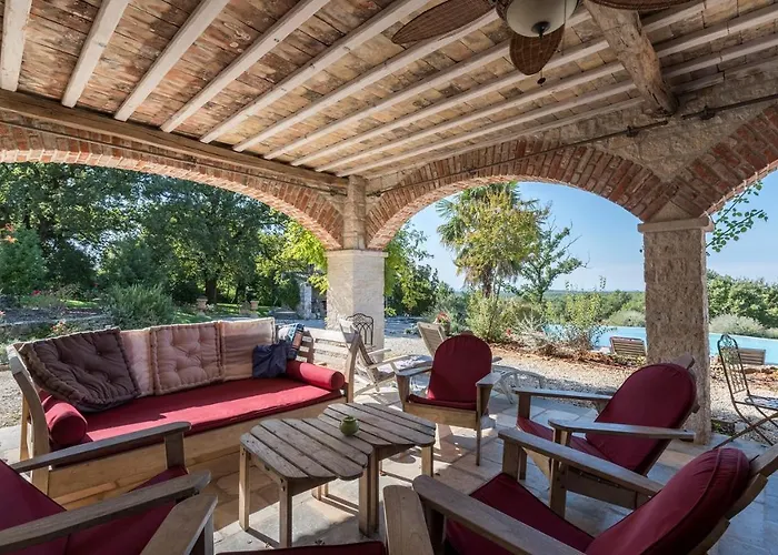 Zu Den Drei Eichen-barat