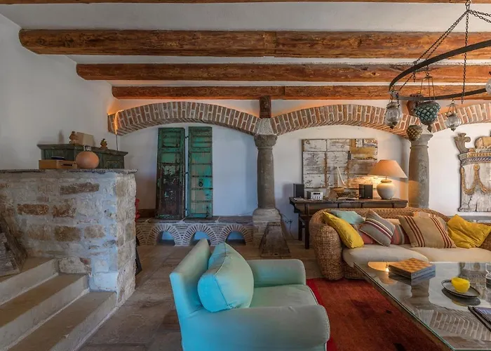 Zu Den Drei Eichen-barat Vila *