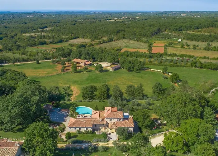 Vila Zu Den Drei Eichen-barat *